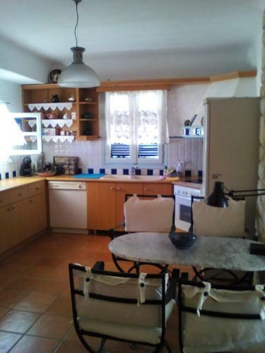 Tzo Apartment