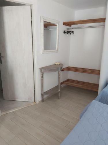 Hostal Mykonian Rooms