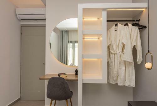 Akaly Apartment