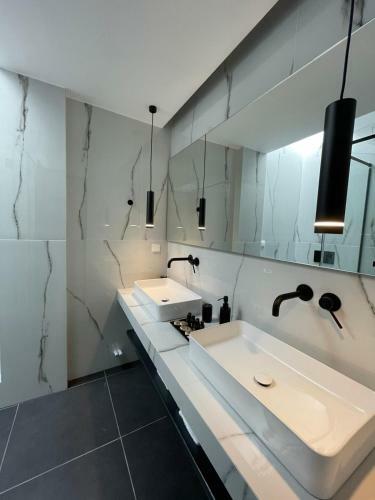 Akaly Apartment