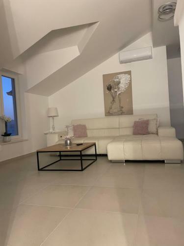 Amore Apartmani 2.1