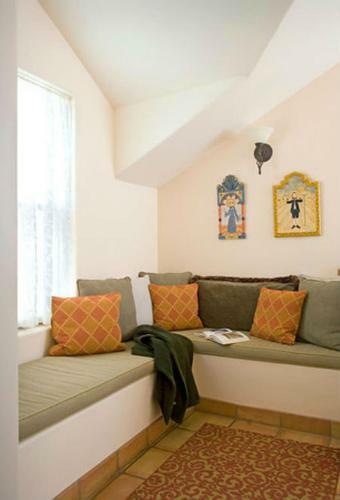 Four Kachinas B&B Inn