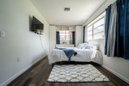 Hostelbay