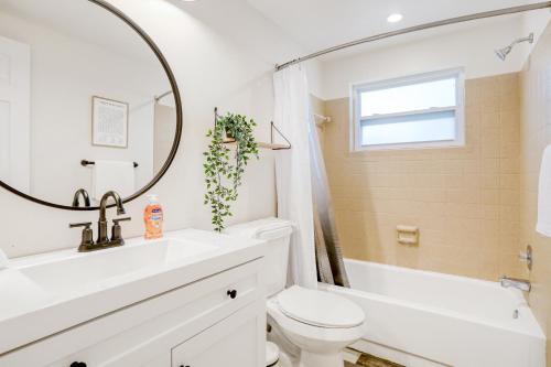 Sunny Daze Beach House