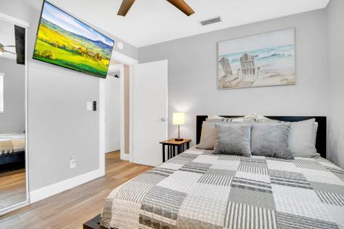 Tropical Escape Close To Top Fl Beaches!