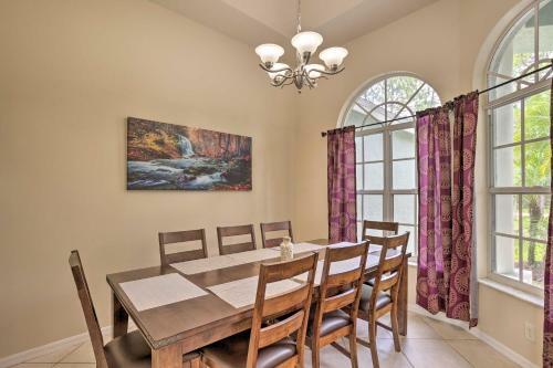 Family Getaway With Pool And Grill, Pets Welcome!
