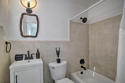 Modern Fort Lauderdale Home Less Than 4 Mi To Beach!