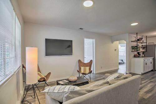 Modern Fort Lauderdale Home Less Than 4 Mi To Beach!