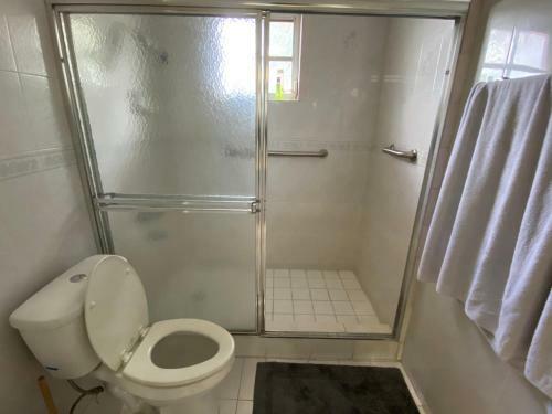 Albergue Private Cubicle - Single Bed - Mixed Shared Dorm - Miami Airport