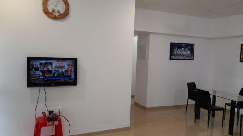 Apartamento AC 3bhk Fully Furnished Flat With Golf View