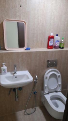 Apartamento AC 3bhk Fully Furnished Flat With Golf View