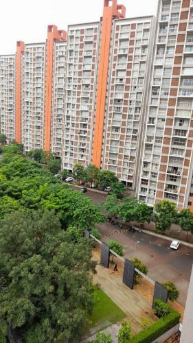Apartamento AC 3bhk Fully Furnished Flat With Golf View