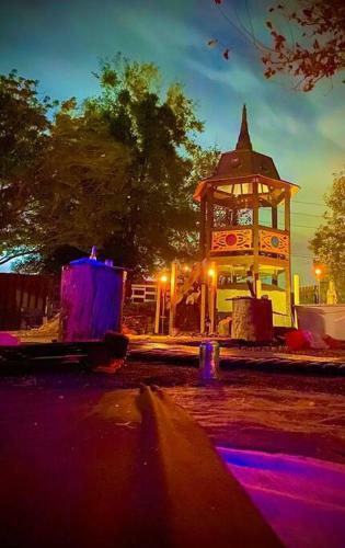 Villa Log Cabin Home W/pool Close To Disney World!