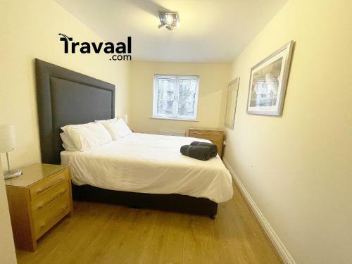 Travaal.�om - 2 Bed Serviced Apartment Farnborough