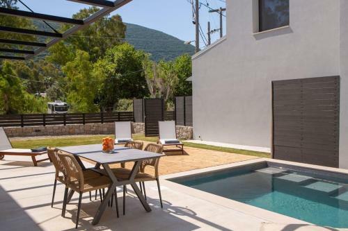 Seascape Villa Lithos