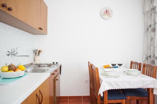 Apartments Barbara Tisno