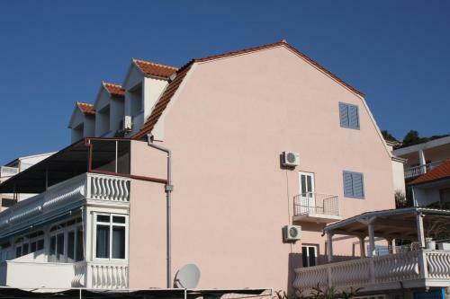 Apartments Barbara Tisno