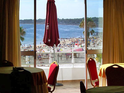 Hotel Genoves
