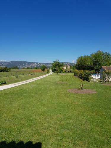 Bed & Breakfast Mas Clement - Chambre Et Table D'h�tes