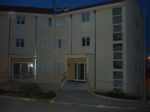 Z&e Apartment