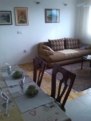 Z&e Apartment