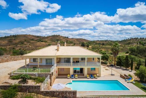 Villa Entrecolinas