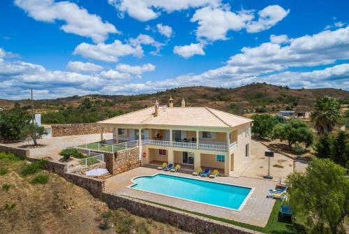 Villa Entrecolinas