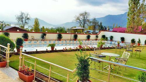 Hotel The Orchid Inn By 29bungalow