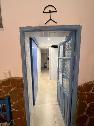 Casa de Pueblo Con Patio Amplio, Cerca de La Playa