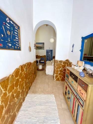 Casa de Pueblo Con Patio Amplio, Cerca de La Playa