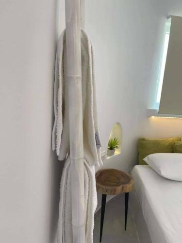 Bed & Breakfast Thronos