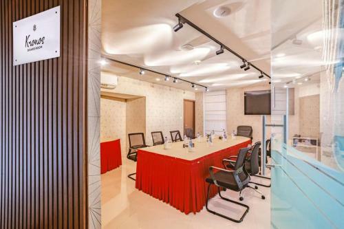 Surendra Trident Hotel