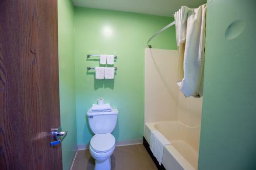 Motel Budget Host Inn