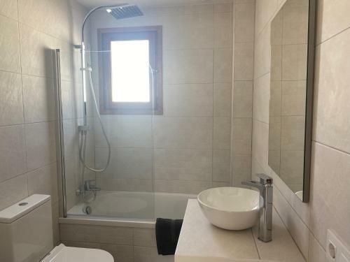 Gorgeous Newly Renovated Villa In Calpe