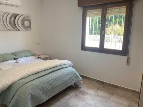 Gorgeous Newly Renovated Villa In Calpe