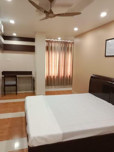 Hostal The Budget Inn