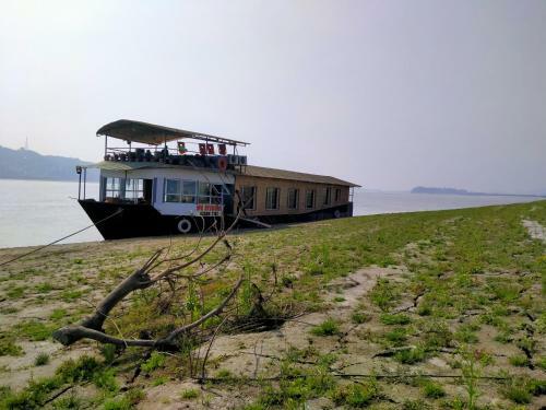 Riverbourne Cruise