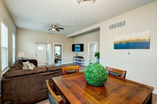 Apartamento Cozy Stringtown Gem 1 Mile To Downtown!