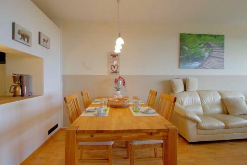 Apartment 535