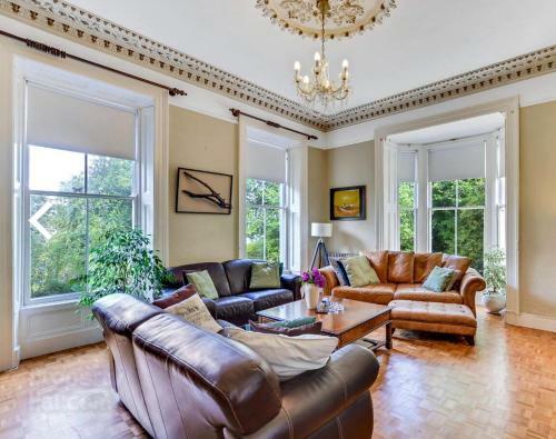 Villa Beautiful 6 Bedroom Period House