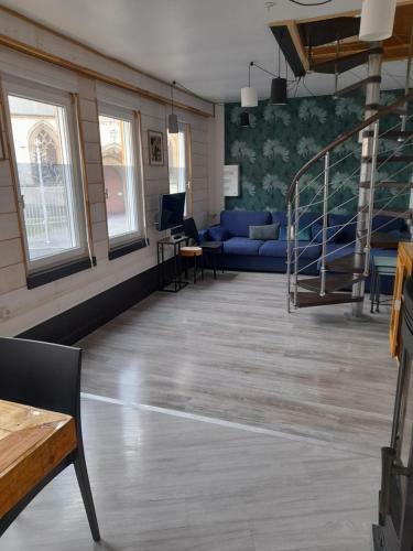 Le S�verin : Appartement Lumineux Et Chaleureux