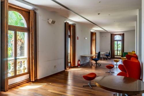 Lovely Apartment Overlooking Golf Course Lake - Ao21622