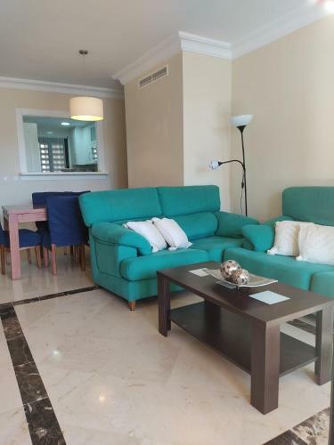 Apartamento de 2 Habitaciones Con Piscina Comunitaria