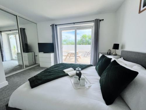 Modern Spacious 4-bed House In Porth Newquay