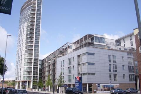 Stunning Former Showhome Apartment - Sleeps Up To 4
