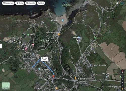 Howlyek House In St Agnes