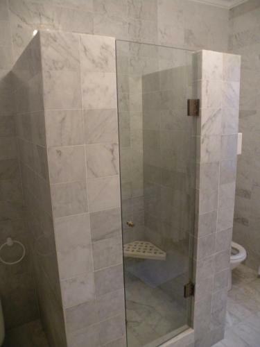 Hostal Champagne