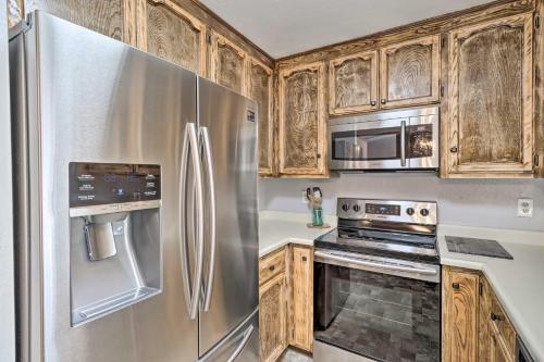 Lake Tahoe Cabin About Walk To Free Ski Shuttle!