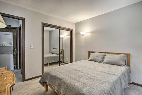 Lake Tahoe Cabin About Walk To Free Ski Shuttle!