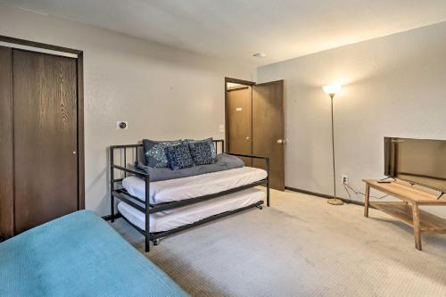Lake Tahoe Cabin About Walk To Free Ski Shuttle!